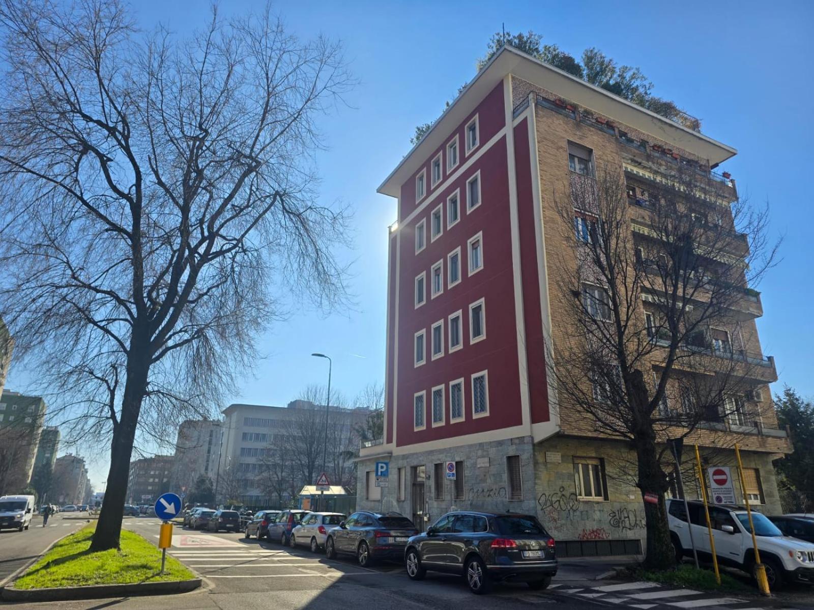 Tolstoi 83 Apartment Milán Exteriér fotografie